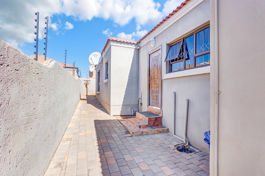 3 Bedroom Property for Sale in Cosmo City Gauteng