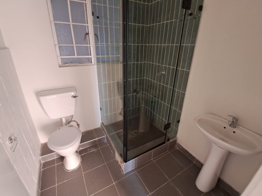 To Let 1 Bedroom Property for Rent in Melville Gauteng