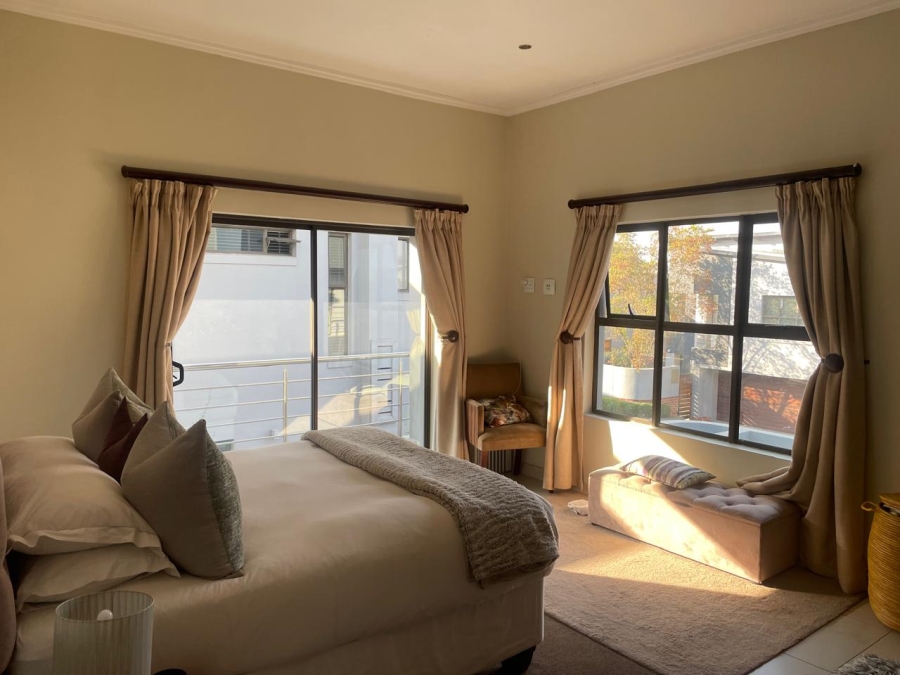 To Let 4 Bedroom Property for Rent in Bryanston Gauteng