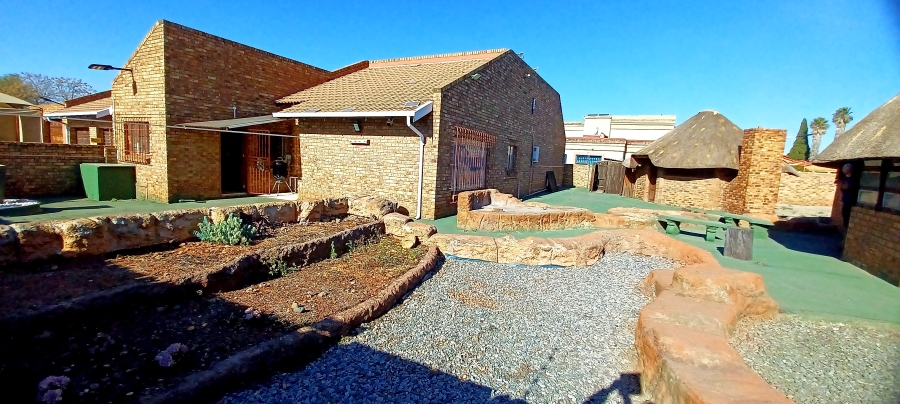 4 Bedroom Property for Sale in New State Areas Gauteng