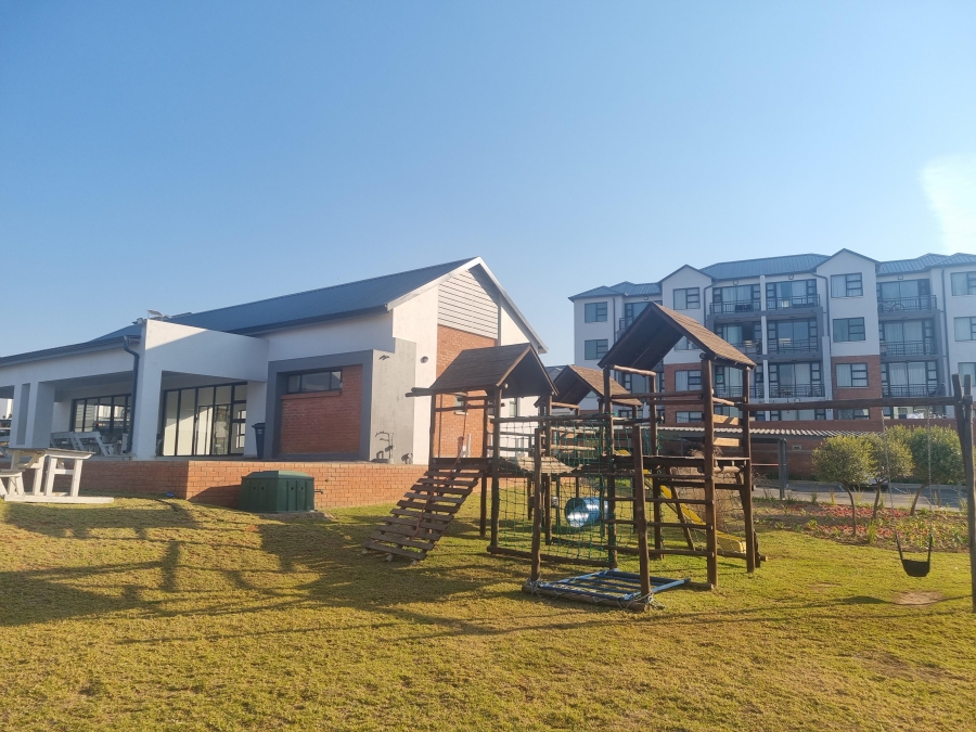 1 Bedroom Property for Sale in Lombardy Estate Gauteng