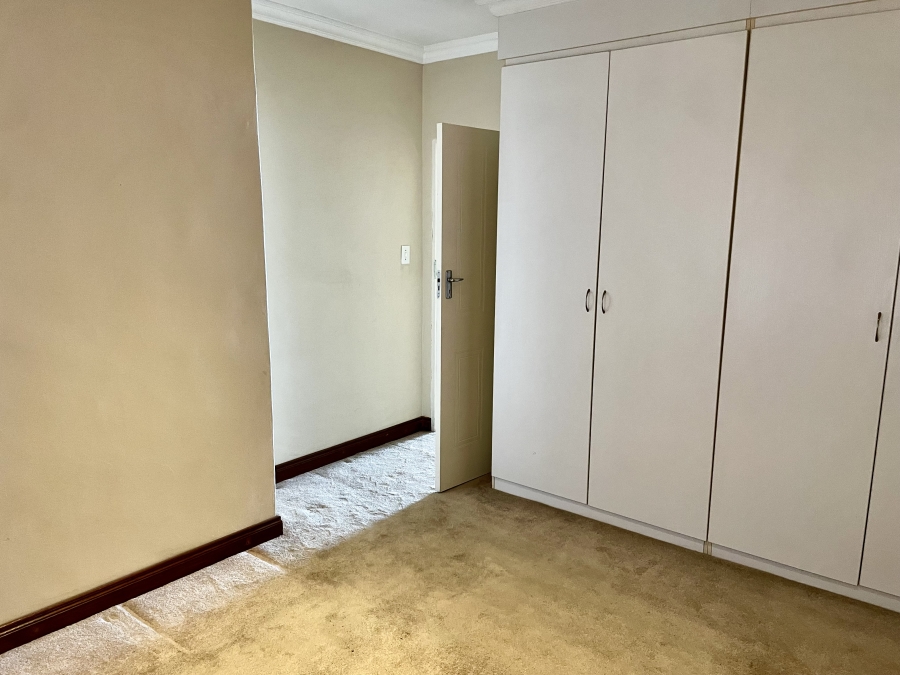 To Let 4 Bedroom Property for Rent in Moreleta Park Gauteng