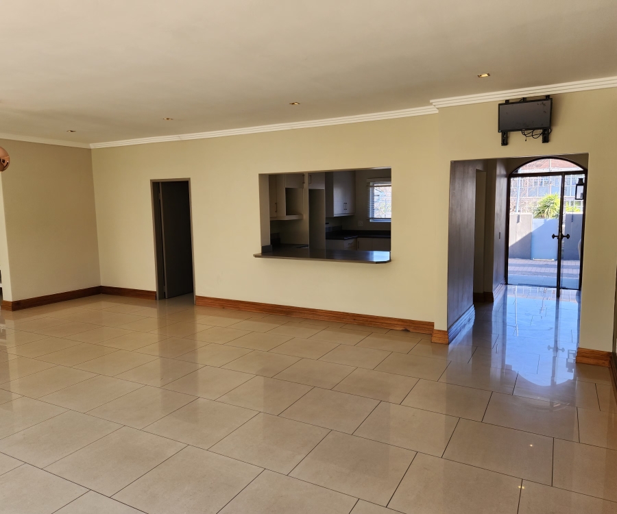 3 Bedroom Property for Sale in Parkmore Gauteng