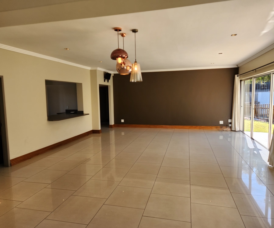 3 Bedroom Property for Sale in Parkmore Gauteng