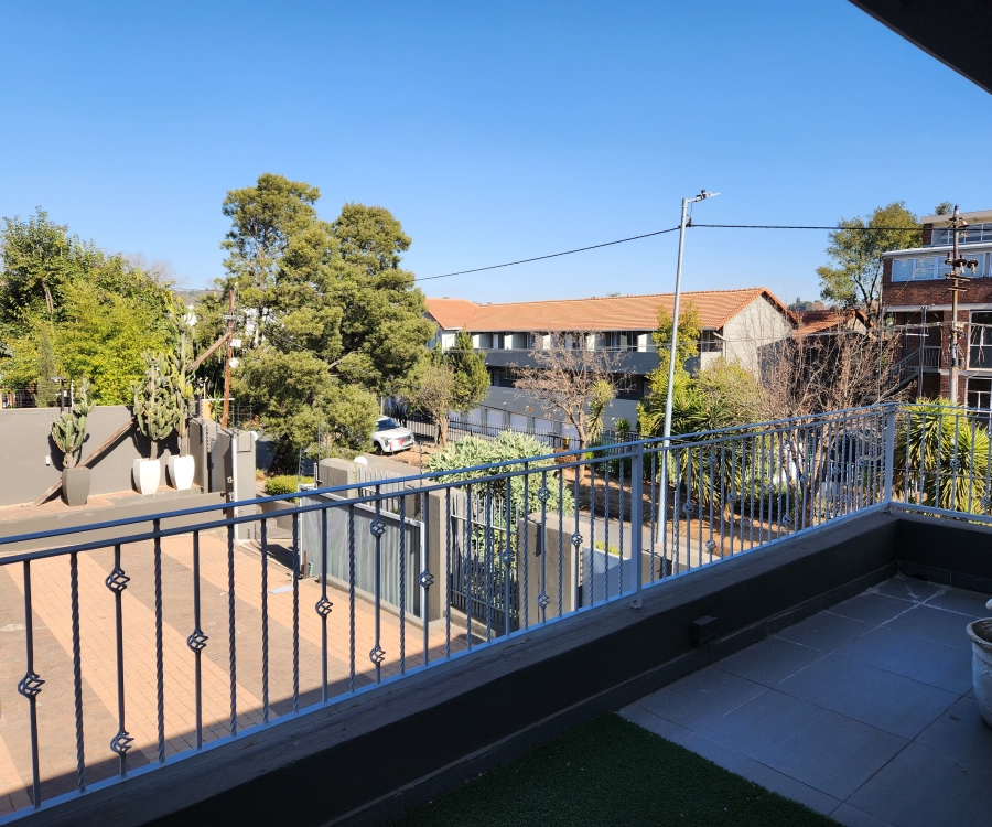 3 Bedroom Property for Sale in Parkmore Gauteng