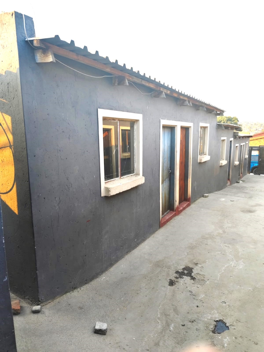 12 Bedroom Property for Sale in Ivory Park Gauteng