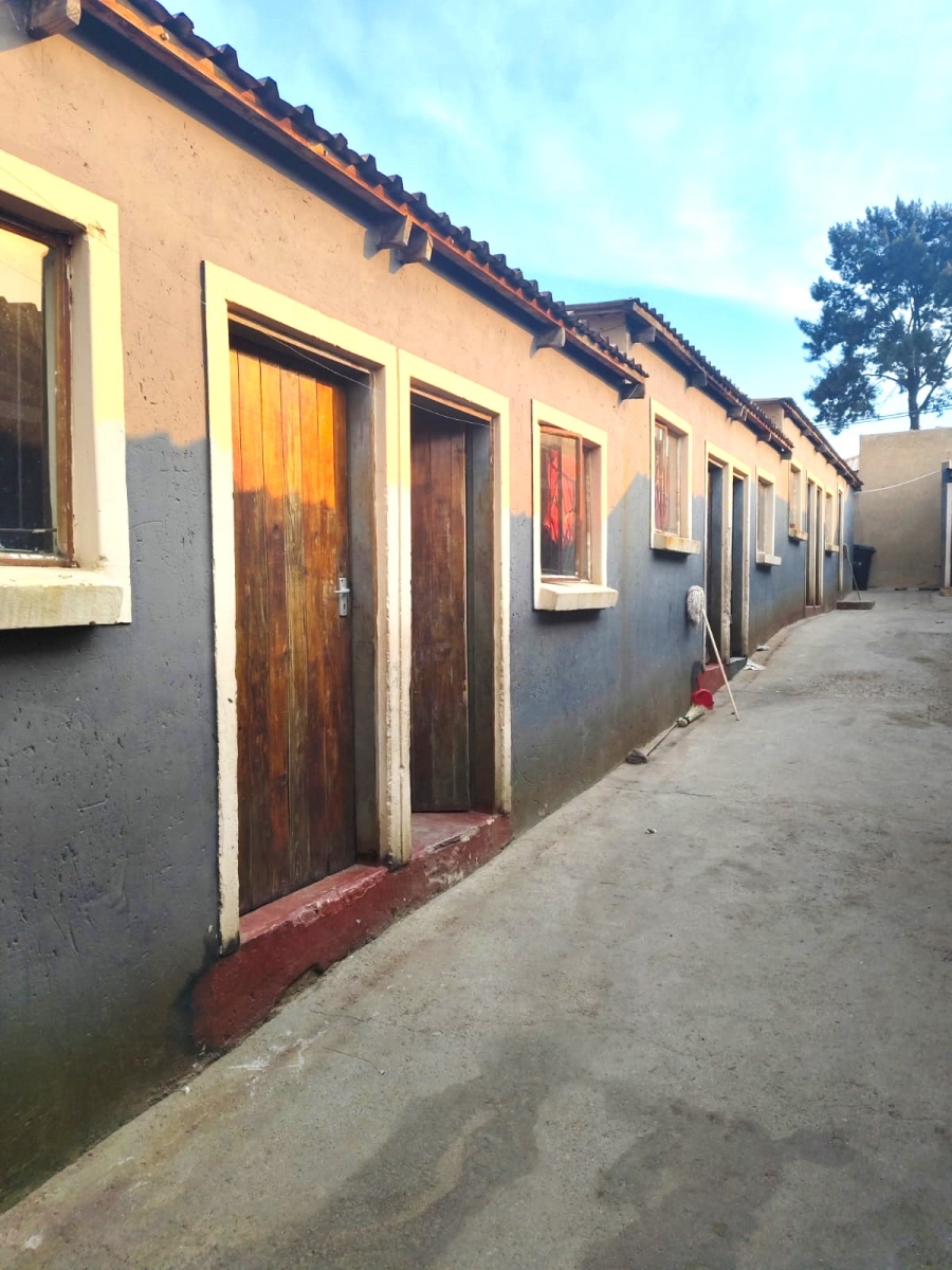 12 Bedroom Property for Sale in Ivory Park Gauteng