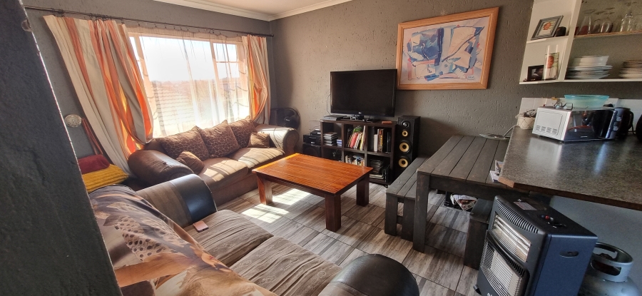 2 Bedroom Property for Sale in Celtisdal Gauteng