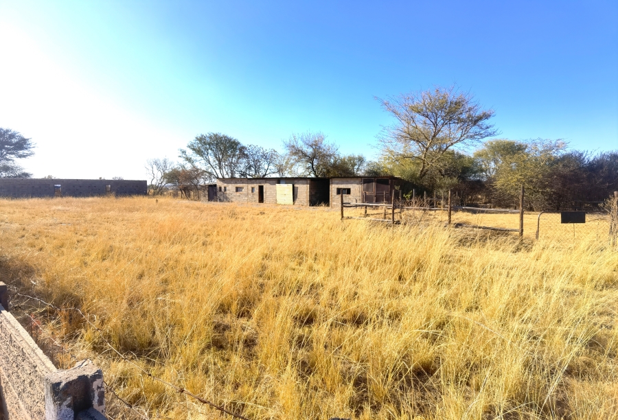 7 Bedroom Property for Sale in Kromdraai Gauteng