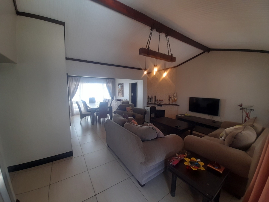 4 Bedroom Property for Sale in The Hill Gauteng