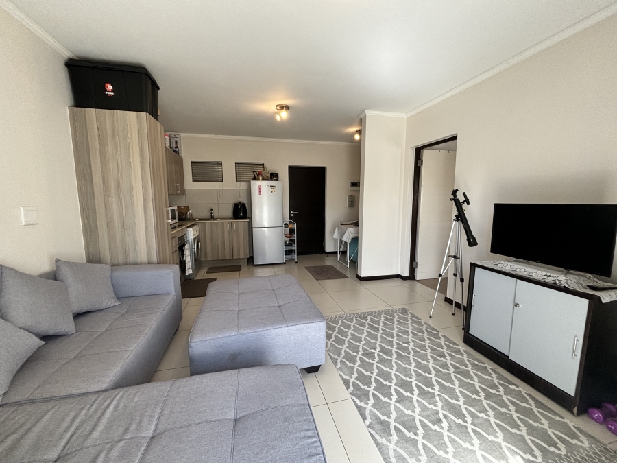 1 Bedroom Property for Sale in Jackal Creek Golf Estate Gauteng