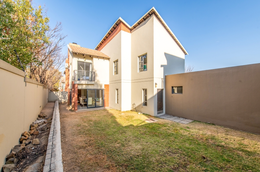 3 Bedroom Property for Sale in Willaway Gauteng