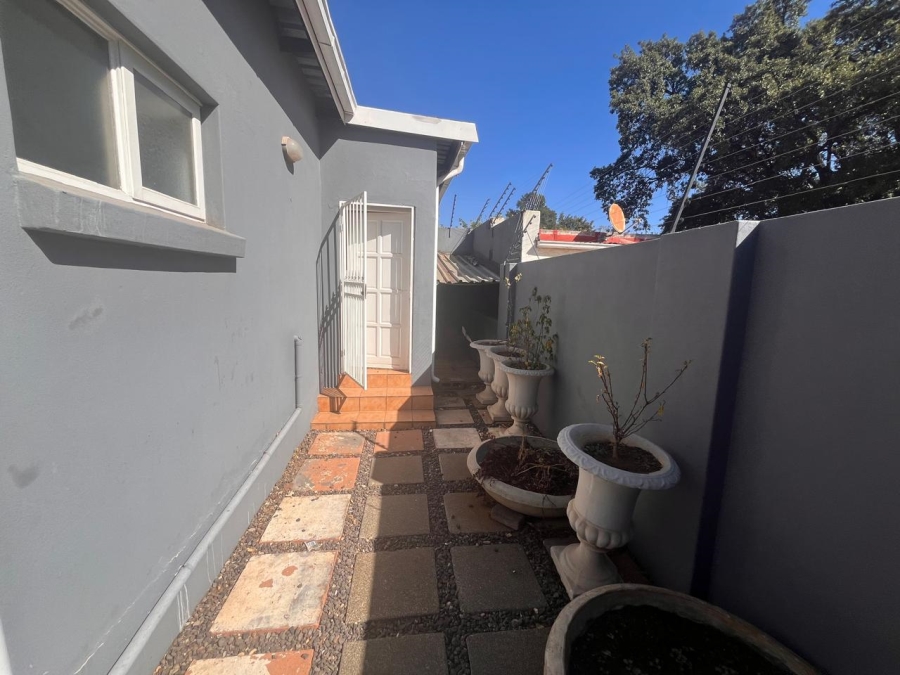 3 Bedroom Property for Sale in Melville Gauteng