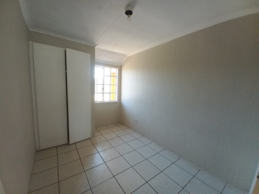 2 Bedroom Property for Sale in Leachville Gauteng