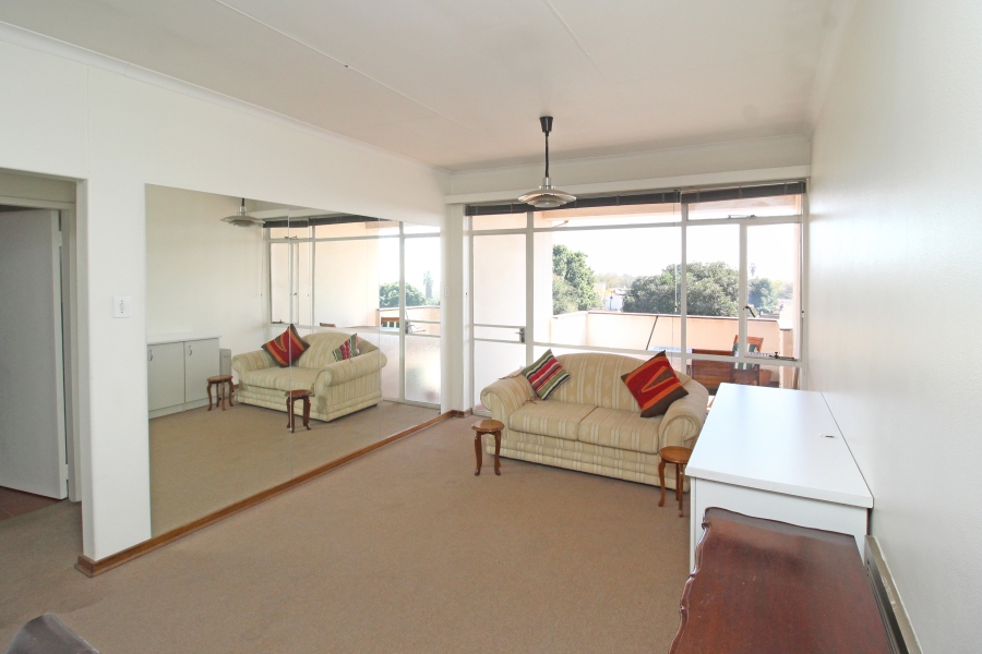 1 Bedroom Property for Sale in Kew Gauteng