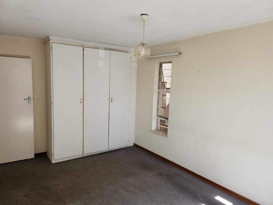 2 Bedroom Property for Sale in Sonneglans Gauteng