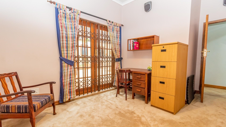 11 Bedroom Property for Sale in Claremont Gauteng