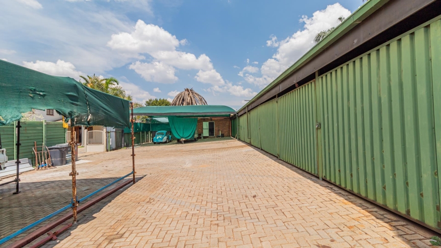 11 Bedroom Property for Sale in Claremont Gauteng