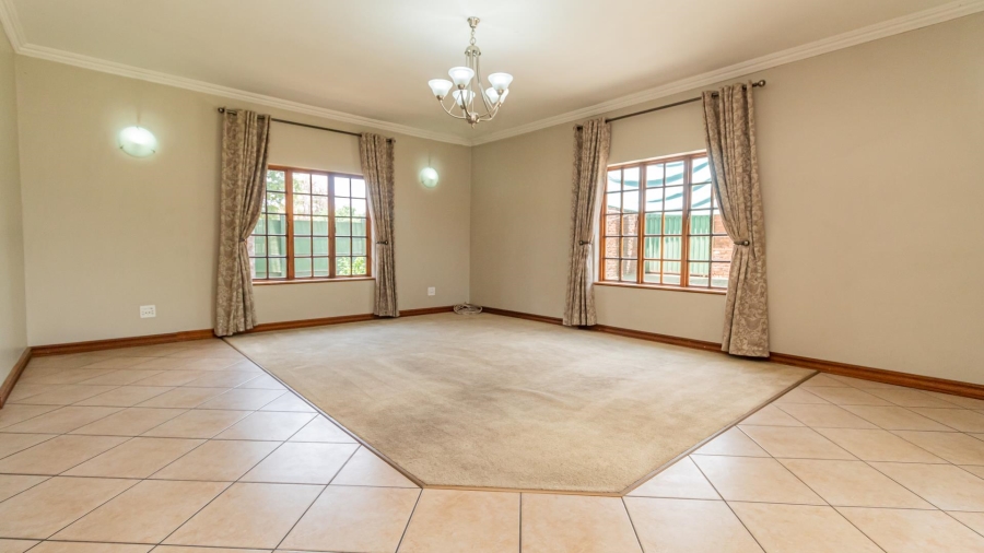 11 Bedroom Property for Sale in Claremont Gauteng