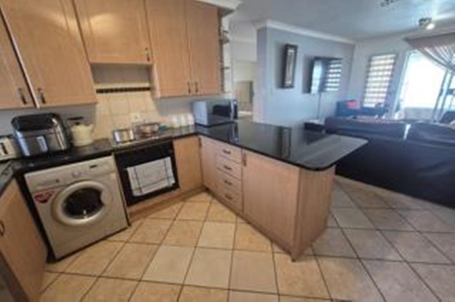 2 Bedroom Property for Sale in Theresa Park Gauteng