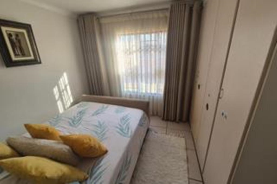 2 Bedroom Property for Sale in Theresa Park Gauteng