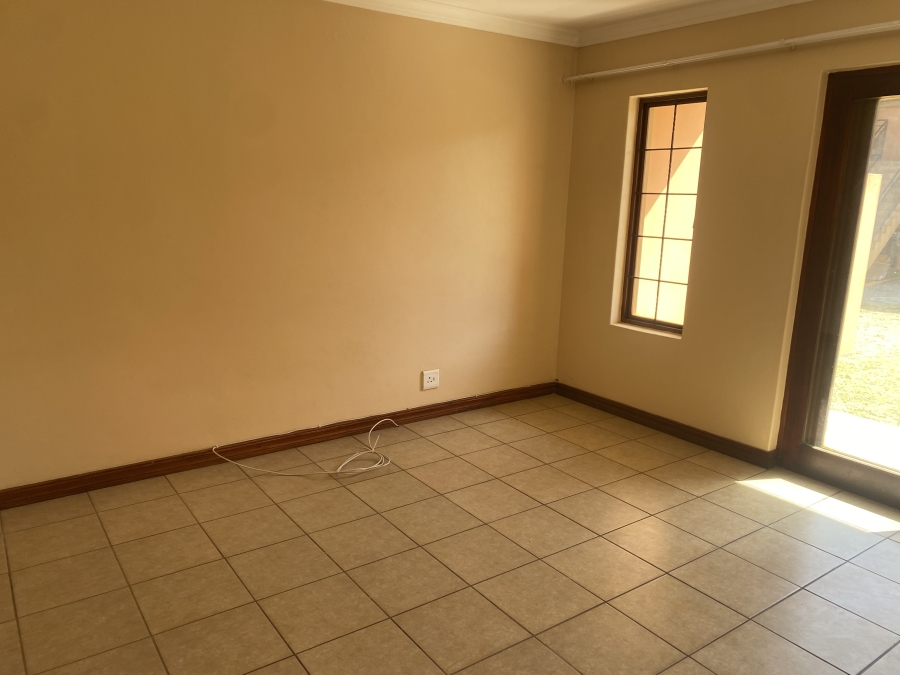 2 Bedroom Property for Sale in Montana Gauteng