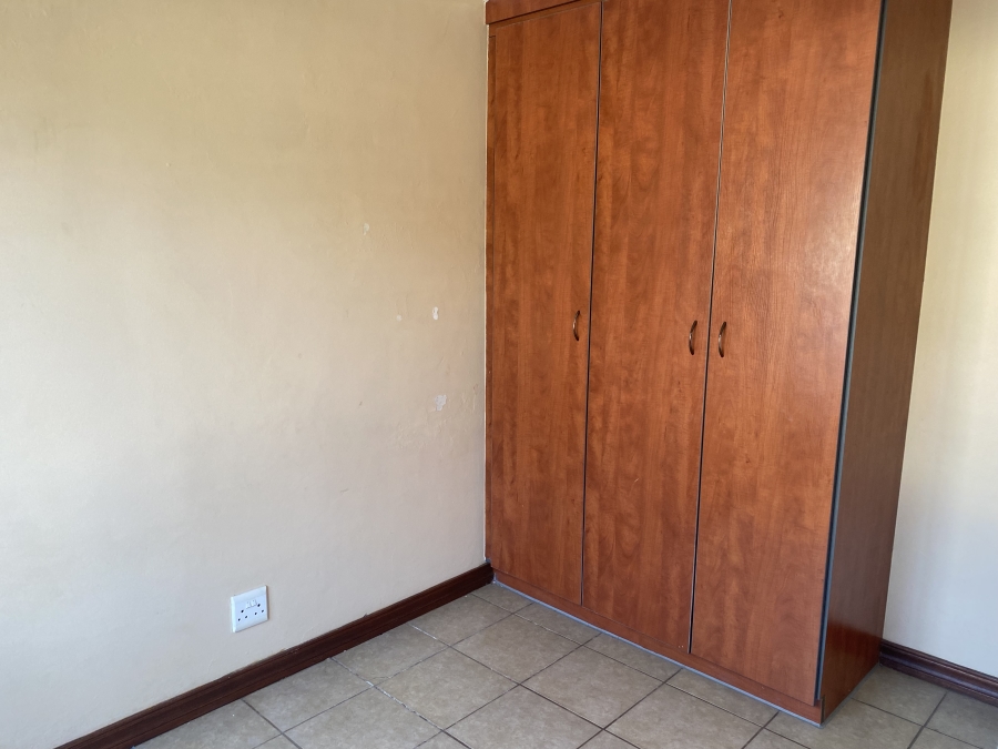 2 Bedroom Property for Sale in Montana Gauteng