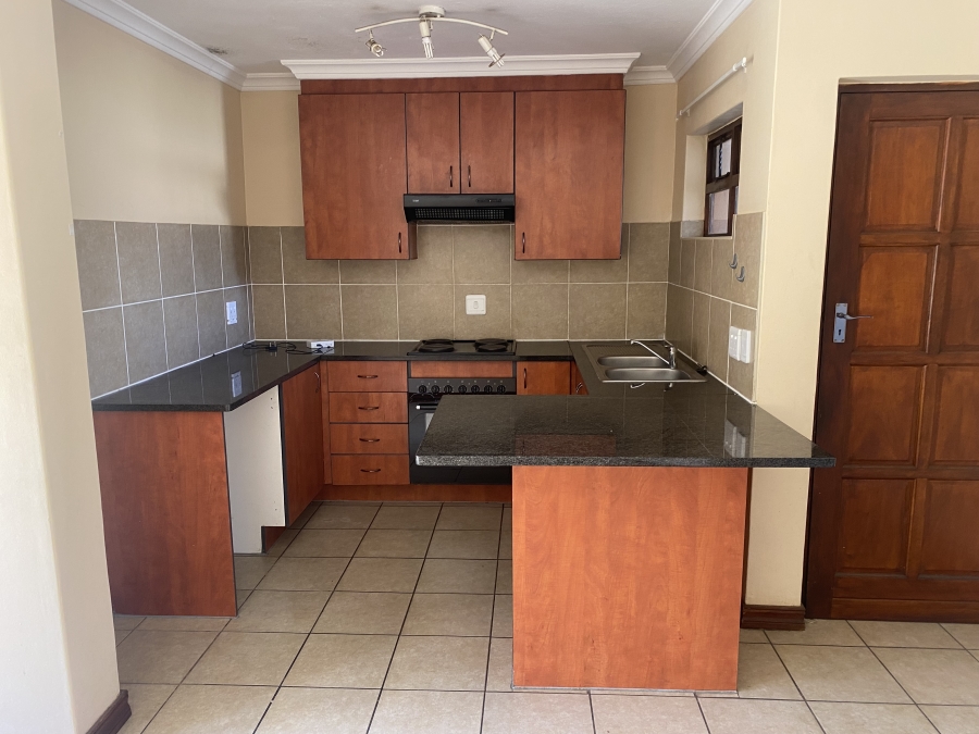 2 Bedroom Property for Sale in Montana Gauteng