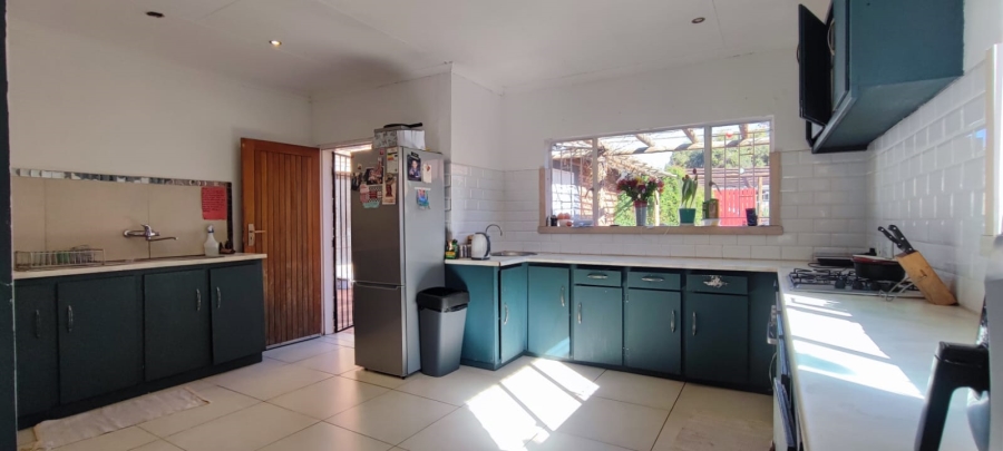 3 Bedroom Property for Sale in Rooihuiskraal Gauteng