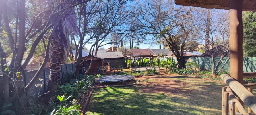 3 Bedroom Property for Sale in Rooihuiskraal Gauteng