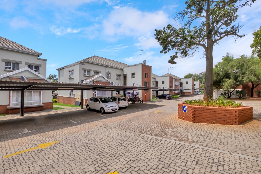 2 Bedroom Property for Sale in Parkview Gauteng