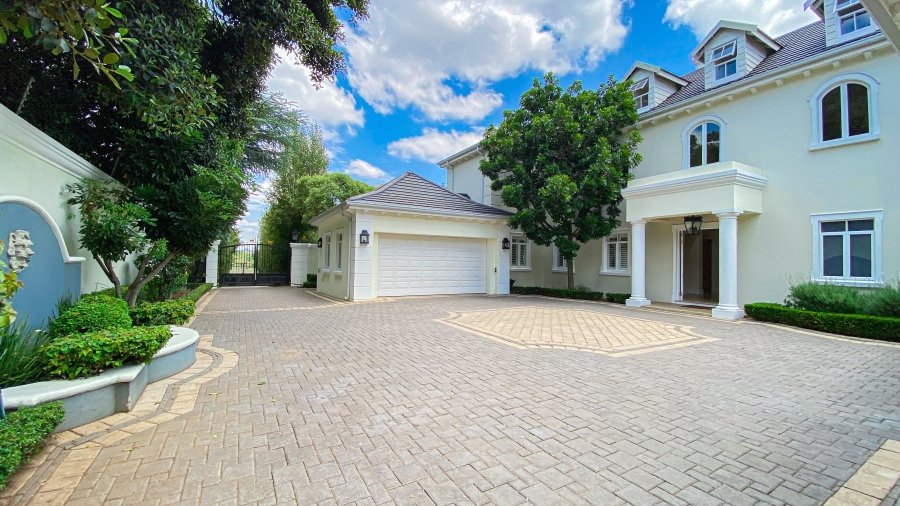 5 Bedroom Property for Sale in Hurlingham Gauteng