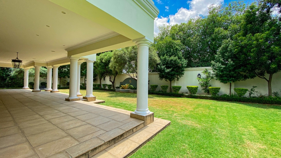 5 Bedroom Property for Sale in Hurlingham Gauteng