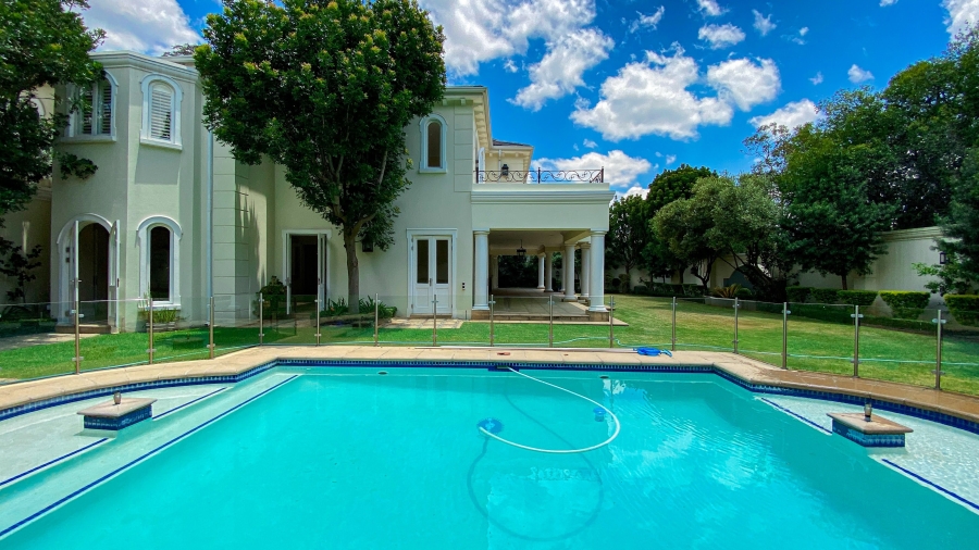 5 Bedroom Property for Sale in Hurlingham Gauteng