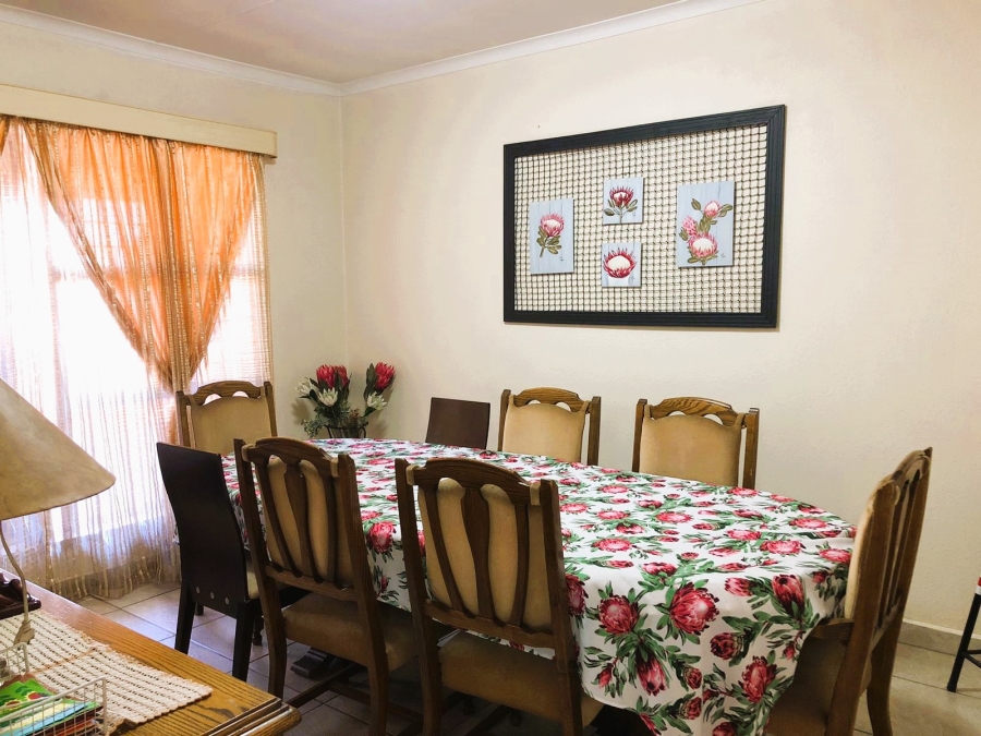 3 Bedroom Property for Sale in Van Der Merwes Kroon Gauteng