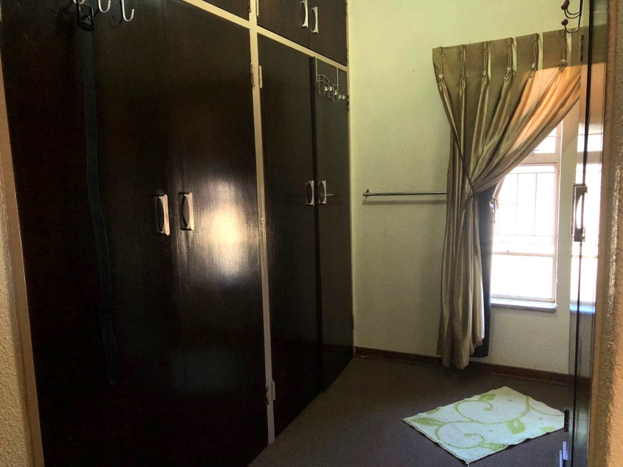 3 Bedroom Property for Sale in Van Der Merwes Kroon Gauteng