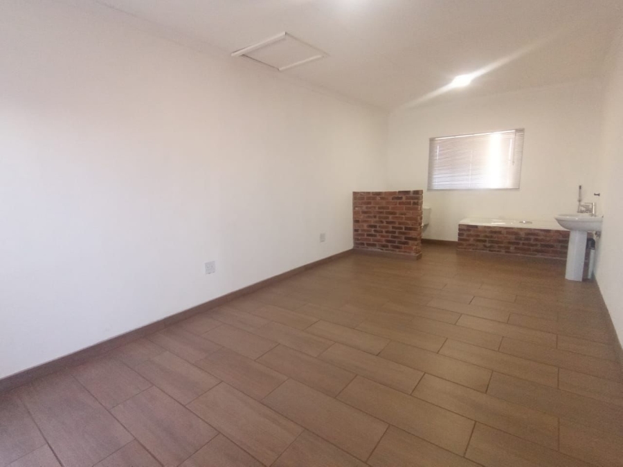 3 Bedroom Property for Sale in Van Der Merwes Kroon Gauteng