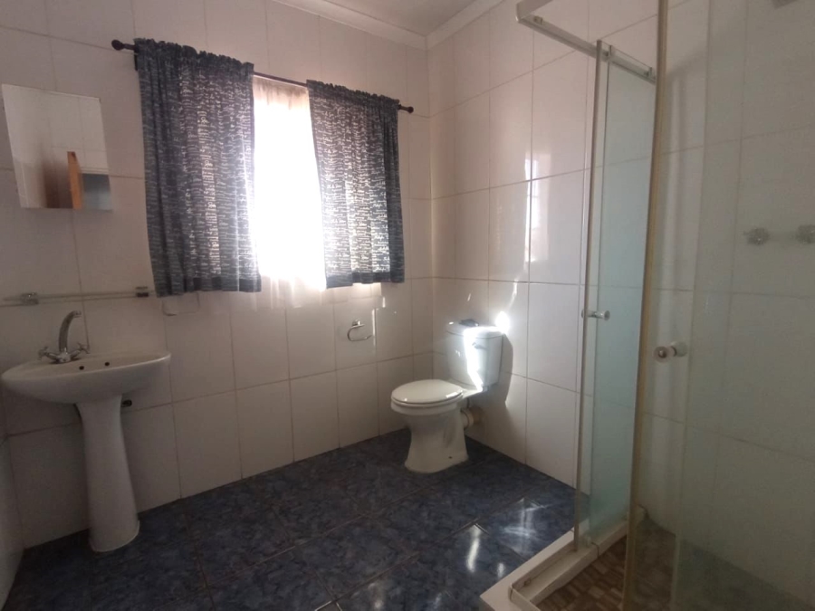 3 Bedroom Property for Sale in Van Der Merwes Kroon Gauteng