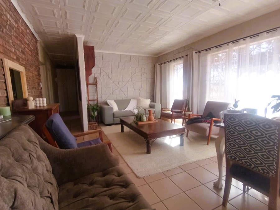 3 Bedroom Property for Sale in Van Der Merwes Kroon Gauteng