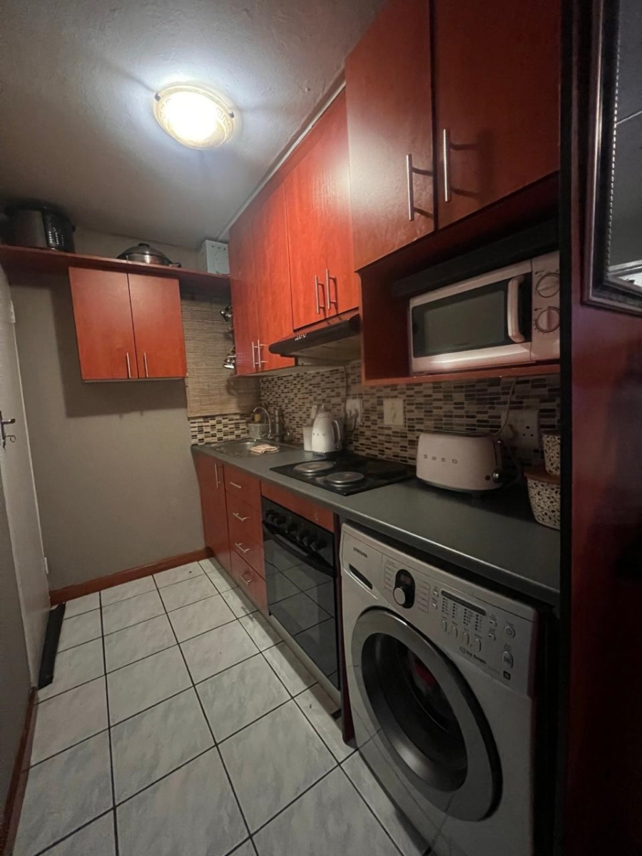 2 Bedroom Property for Sale in Eden Glen Gauteng