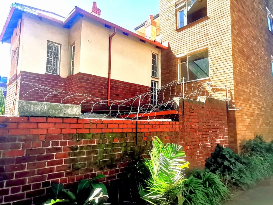 4 Bedroom Property for Sale in Bellevue East Gauteng