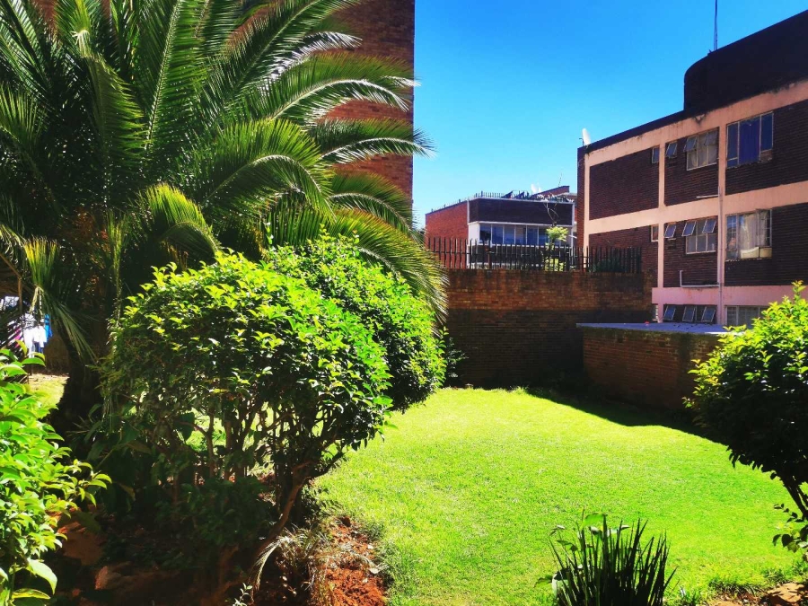 4 Bedroom Property for Sale in Bellevue East Gauteng