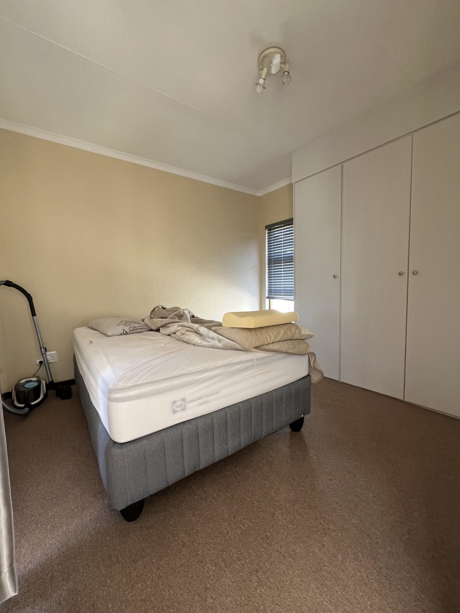 1 Bedroom Property for Sale in Northwold Gauteng