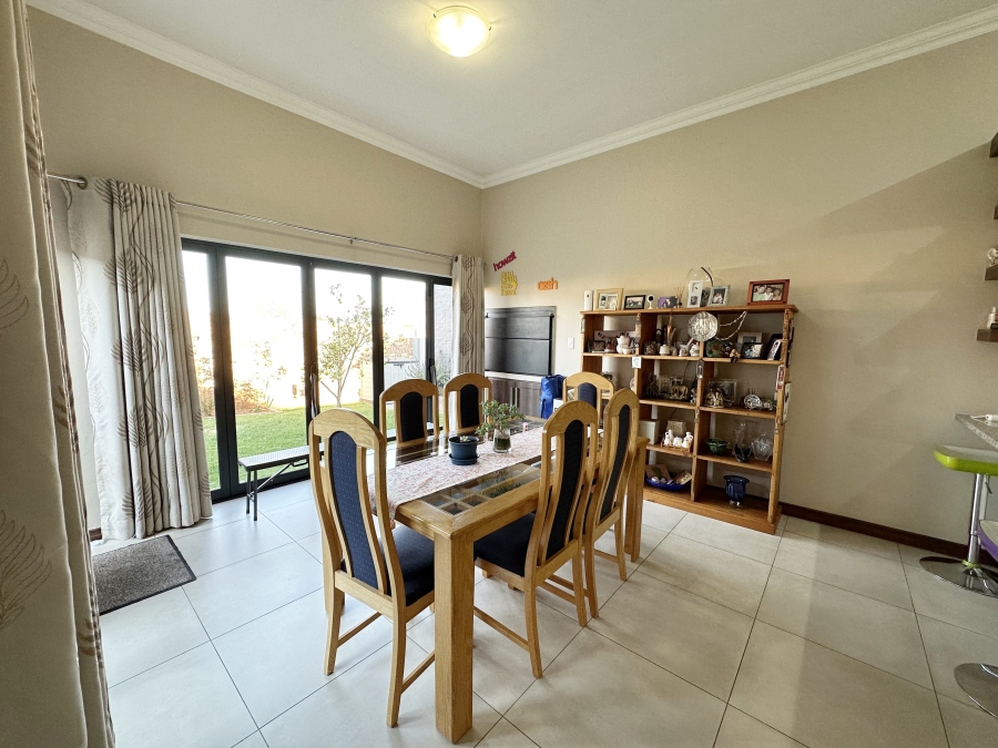 3 Bedroom Property for Sale in Midstream Meadows Gauteng