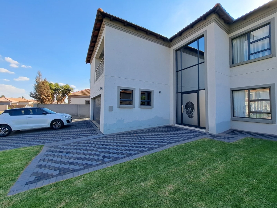 3 Bedroom Property for Sale in Brakpan North Gauteng