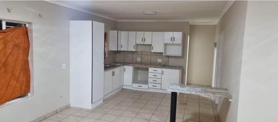 To Let 2 Bedroom Property for Rent in Brakpan Central Gauteng