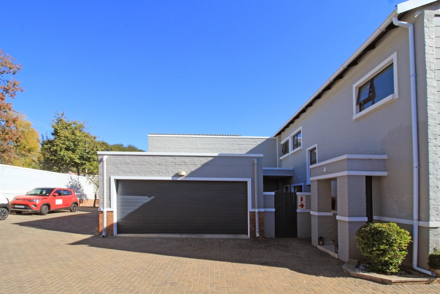 3 Bedroom Property for Sale in Blackheath Gauteng