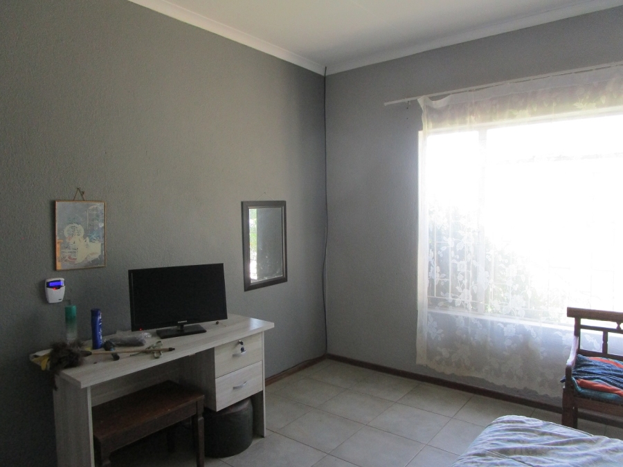 3 Bedroom Property for Sale in Noordheuwel Gauteng