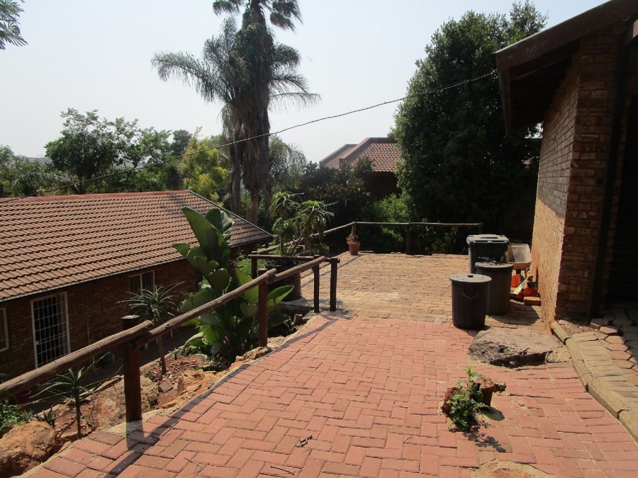 3 Bedroom Property for Sale in Noordheuwel Gauteng