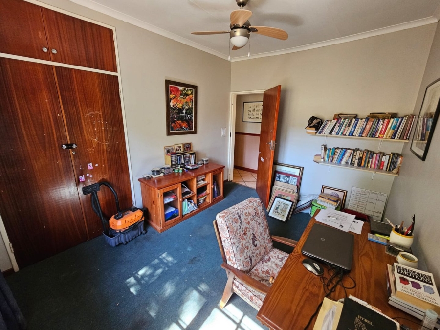 4 Bedroom Property for Sale in Magalieskruin Gauteng